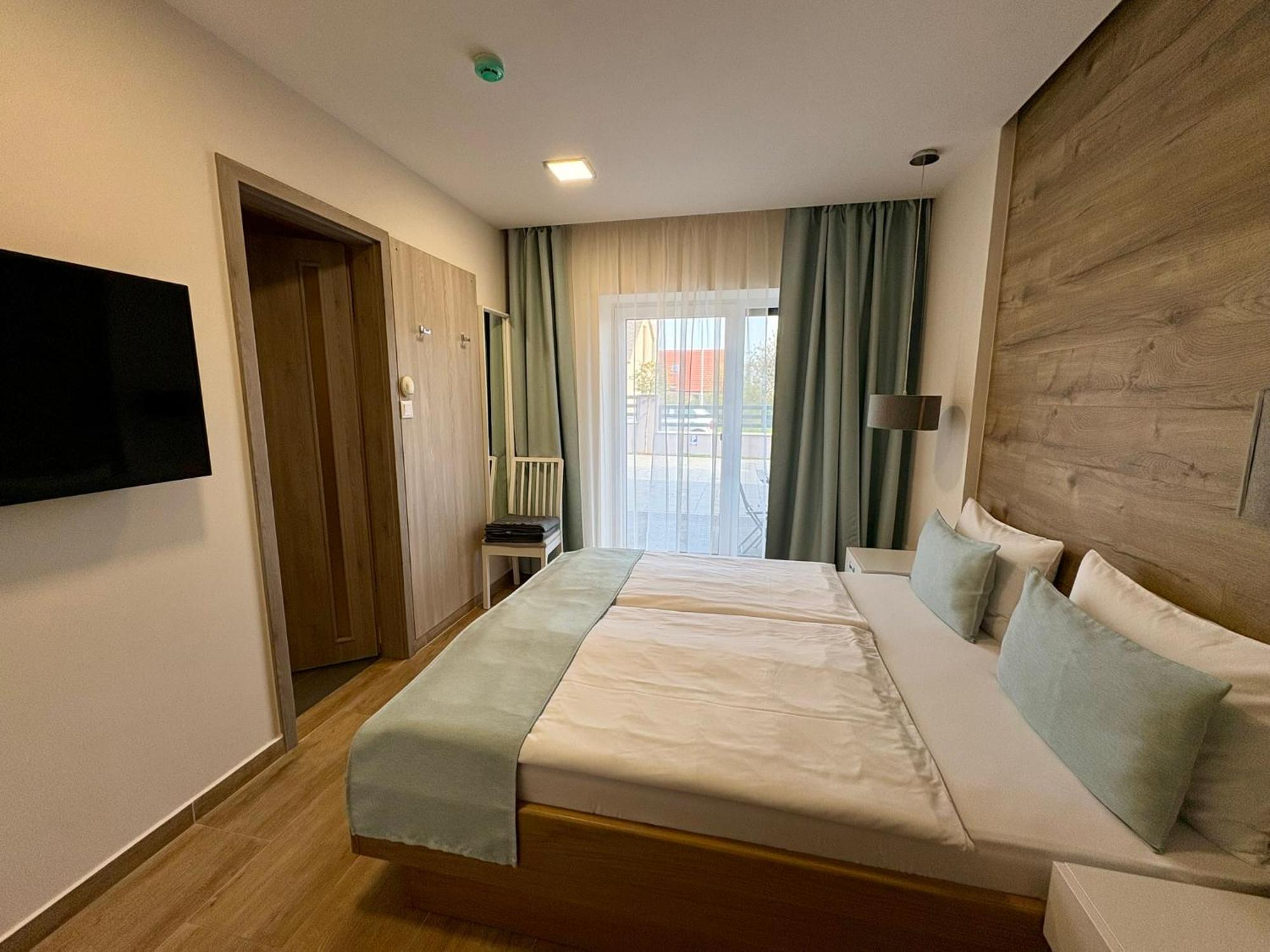 Magnolia Room & Spa - Adults Only Csopak Ruang foto